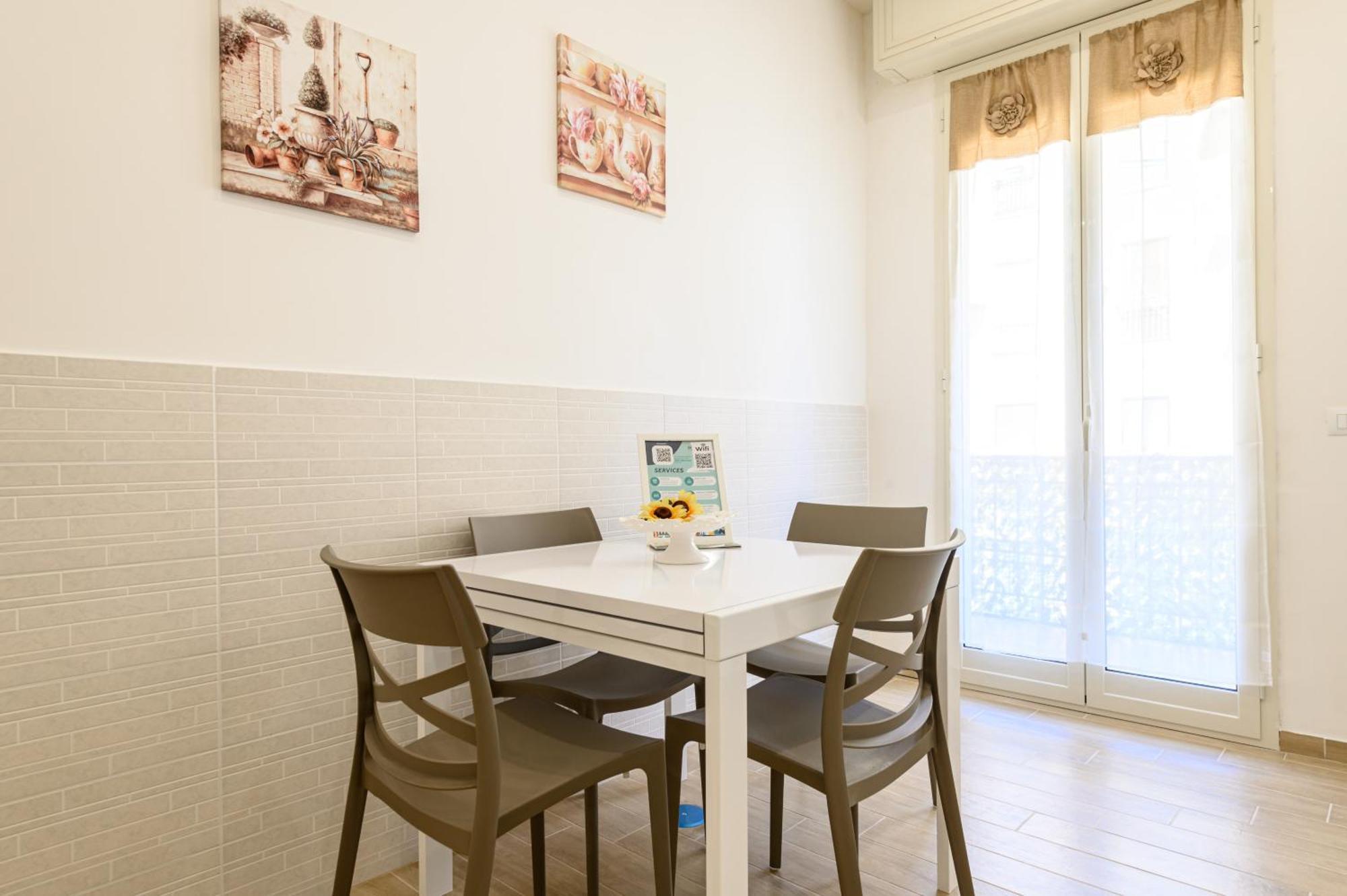 Domus Romeo Apartment เนเปิลส์ ภายนอก รูปภาพ